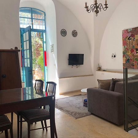 One Bedroom Stone Apartment Иерусалим Экстерьер фото